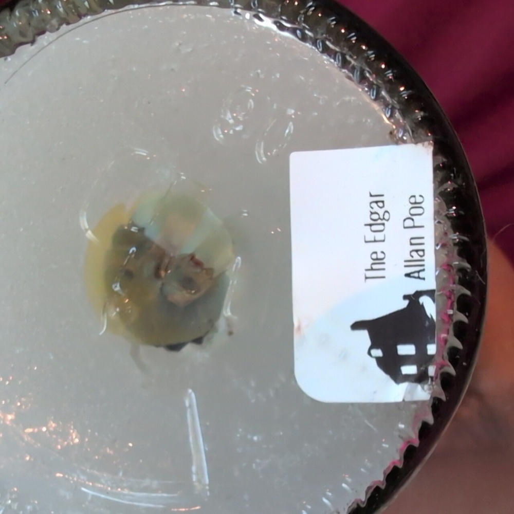 2018 Edgar Allan Poe Festival & Awards Candle - Picture 3 of 6